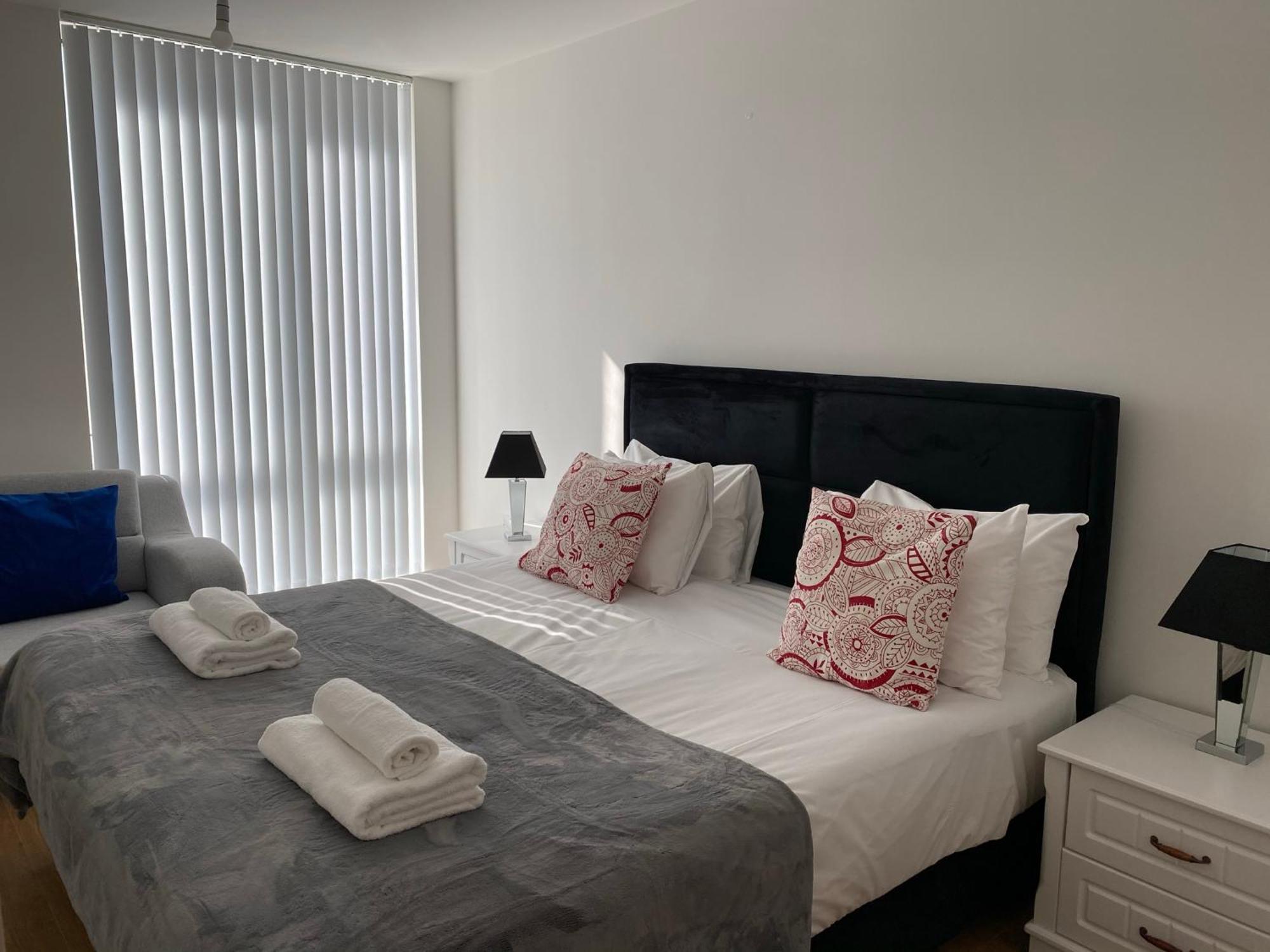 Berks Luxury Serviced Apartments , Free Parking, Free Gym And Free Wifi Bracknell Zimmer foto